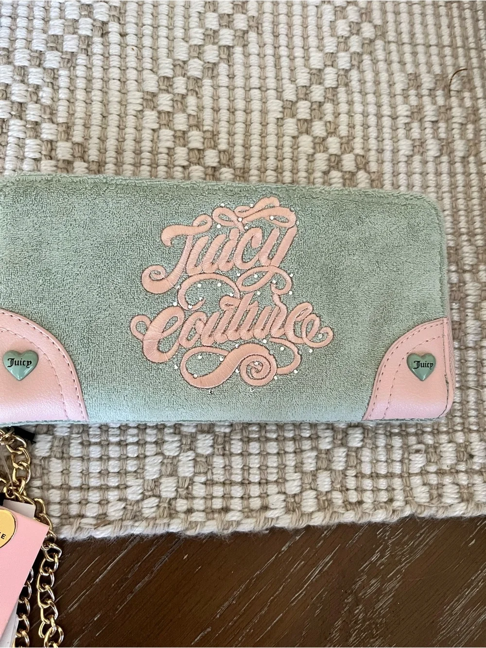 NWT Juicy Couture Sugar Rush Wallet – Frosty Green / Pink Velour